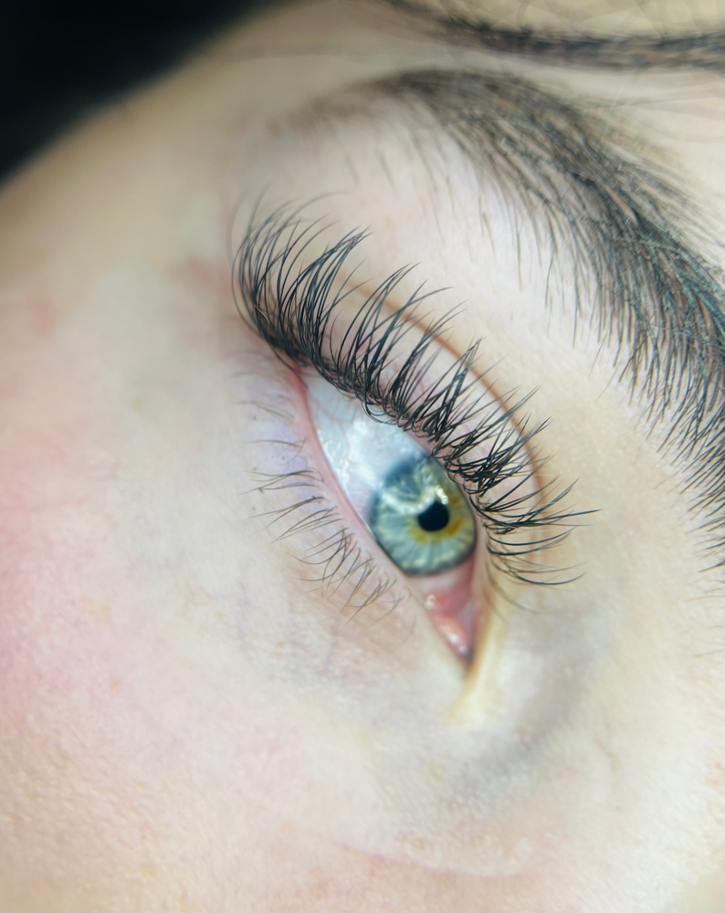 Eyelash Extension Patch Test