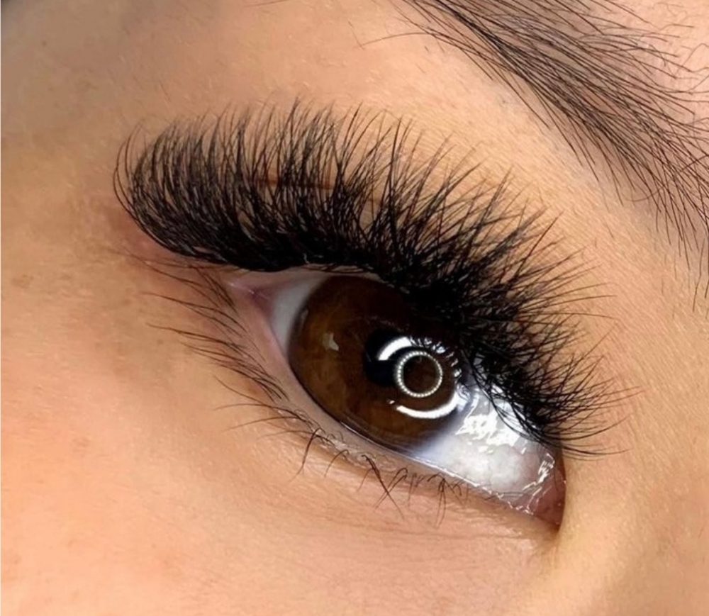 Volume Eyelash Extension