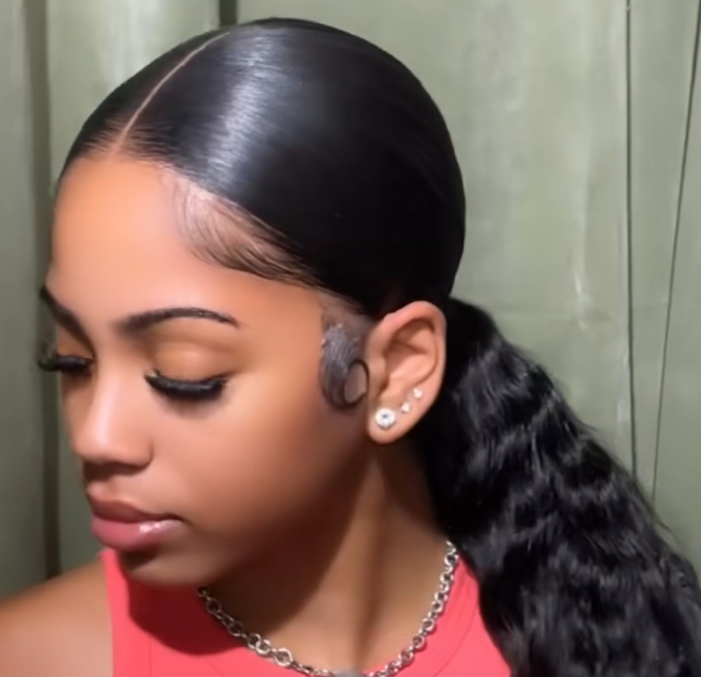 MIDDLE PART PONYTAIL