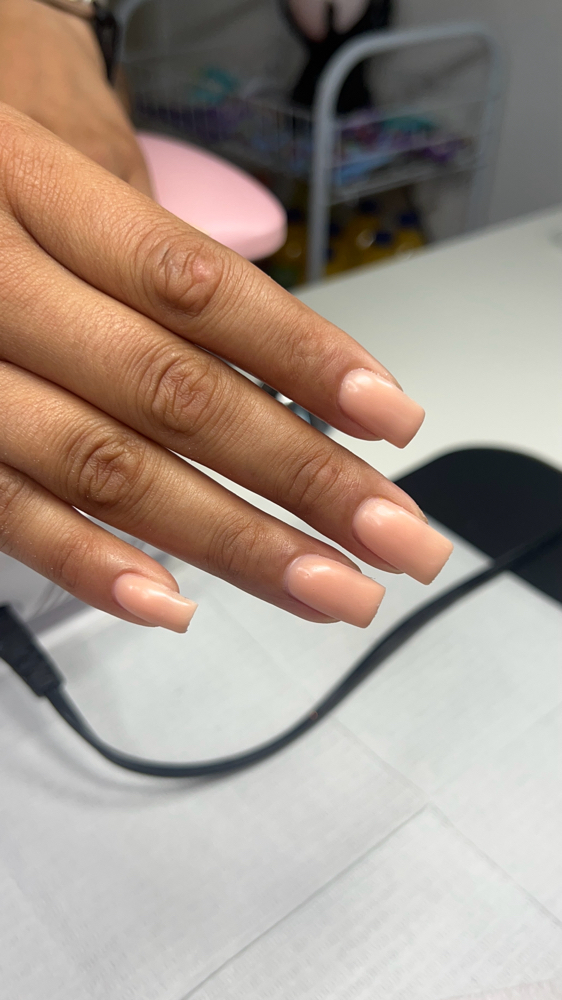Rubber base mani