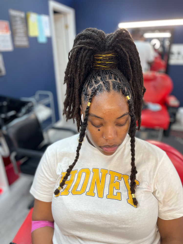 Retwist W/Style(Lower back)