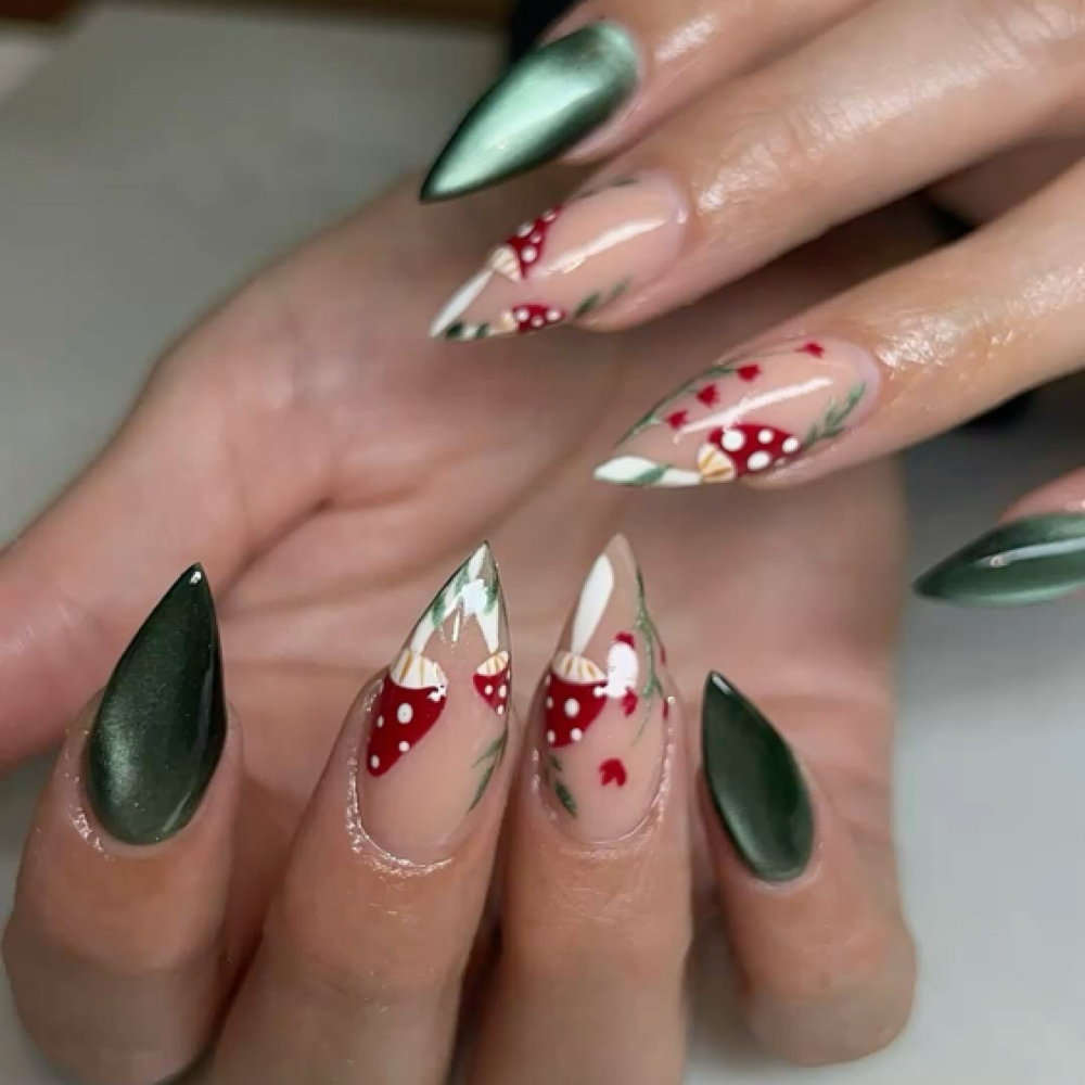 August Flash at Dreamscape Nails by Haven in Danville, KY