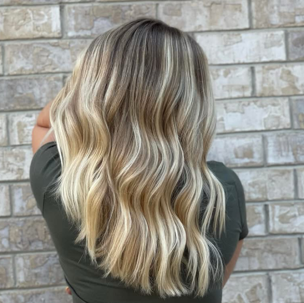 Balayage at Hint Of Mauve in Richland, MI