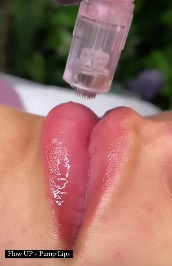 Bb Glow Lips Two Sessions $160