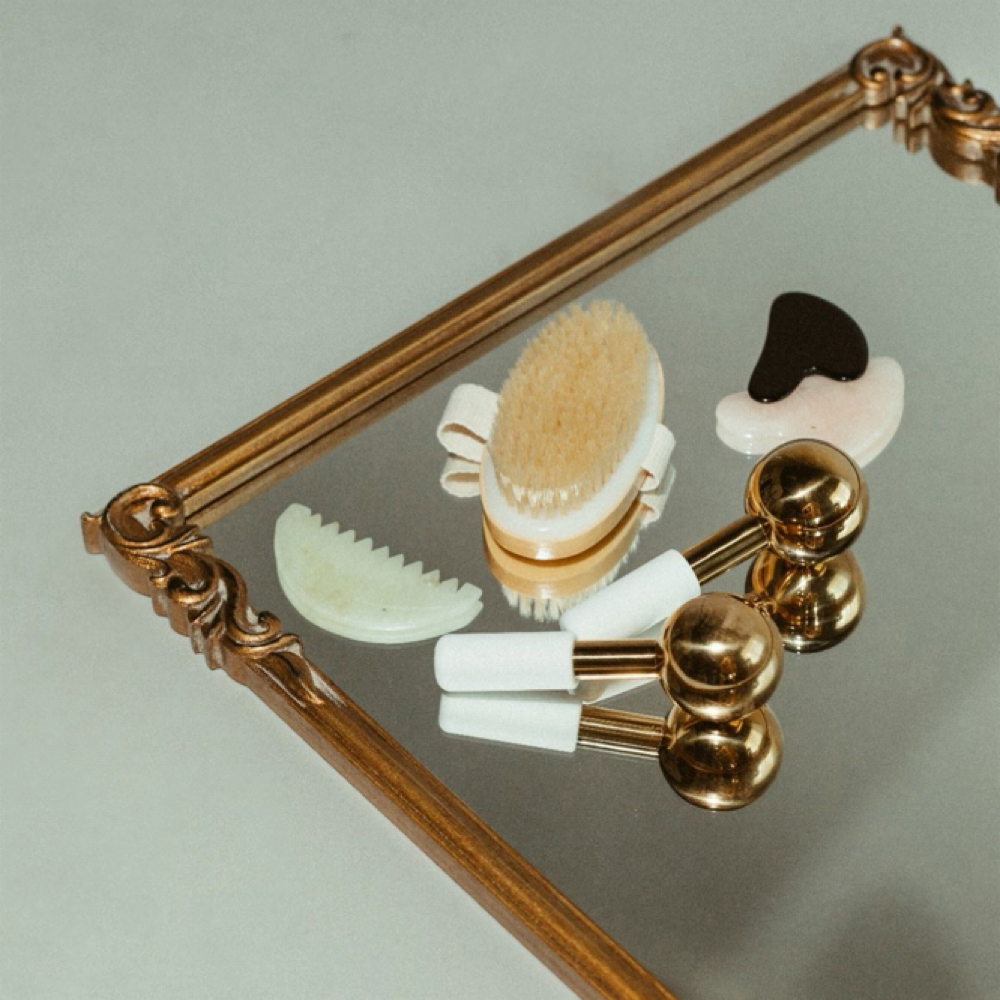 Mini Luxury at EstheticsByMich in Mount Prospect, IL