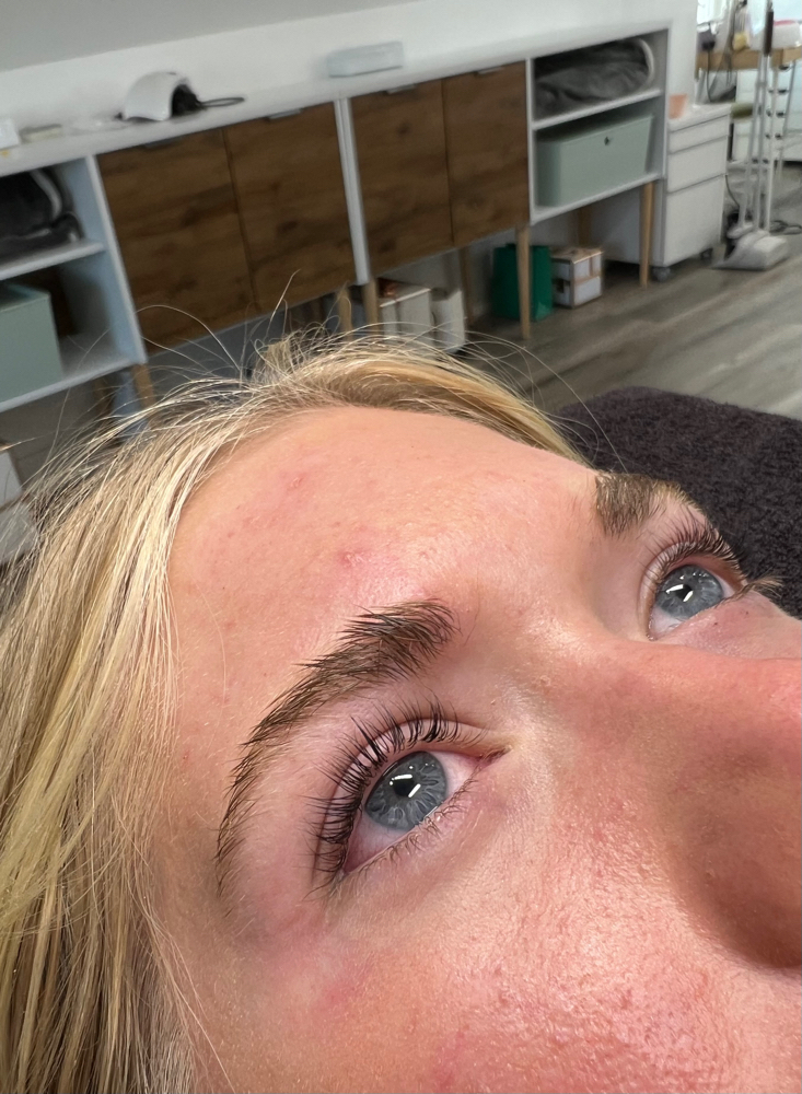 eyelash tint