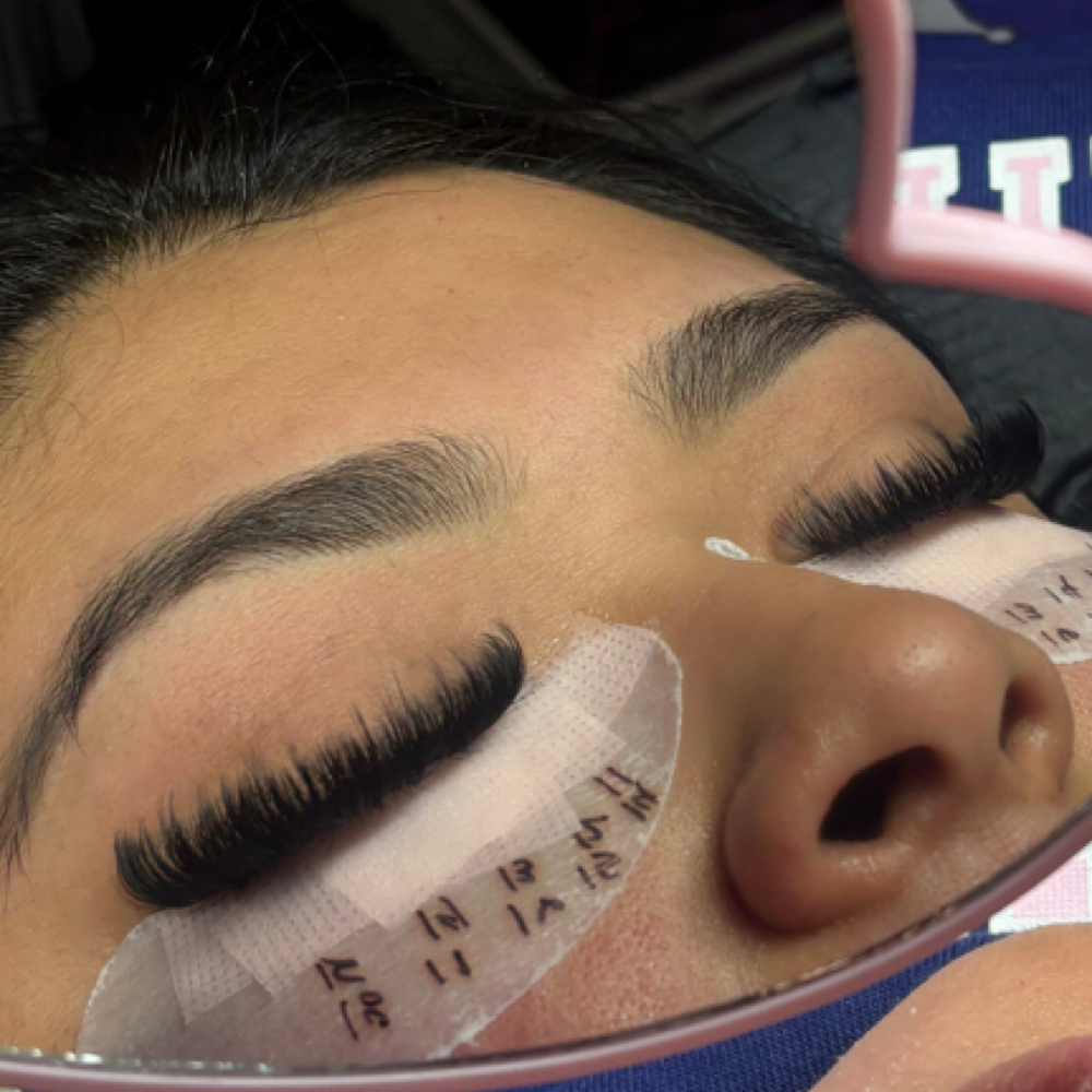 Volume Full Set at Pinksxlashes in Arlington, TX