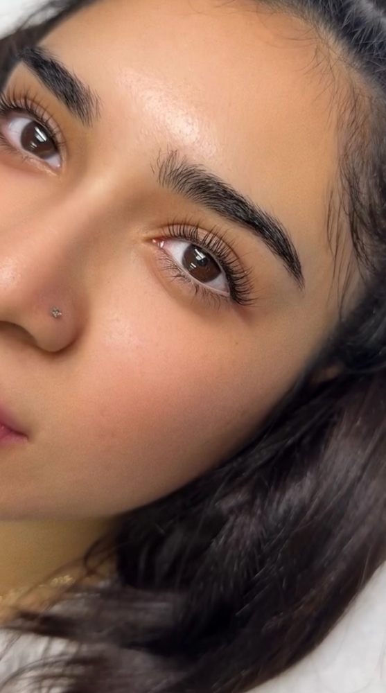 Lash Lift With Or Without Tint