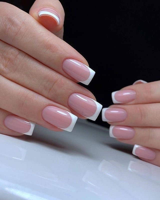 Healthy Nails Pink & White