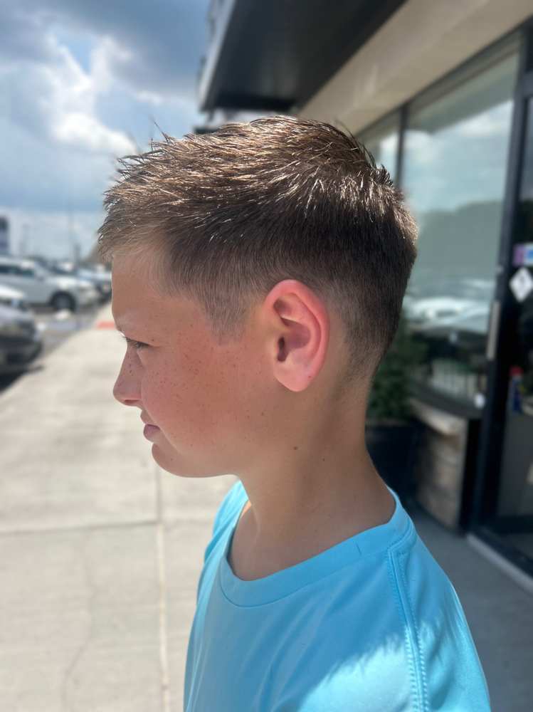 Kids Haircut [12 & Under] at HairByPreslee in Massillon, OH