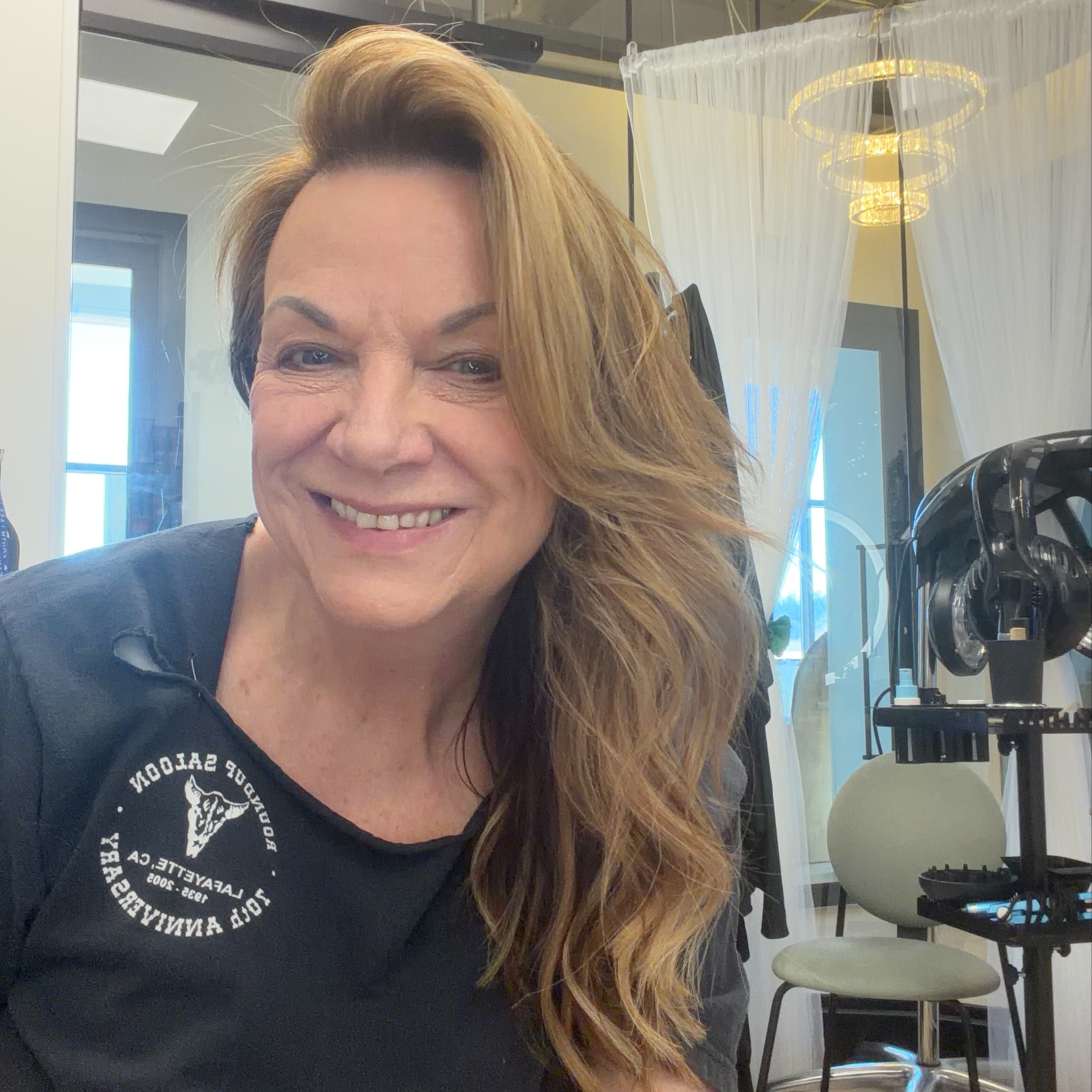 Bellami or KOVI Extensions at Salon Melange in Bridgeville, PA