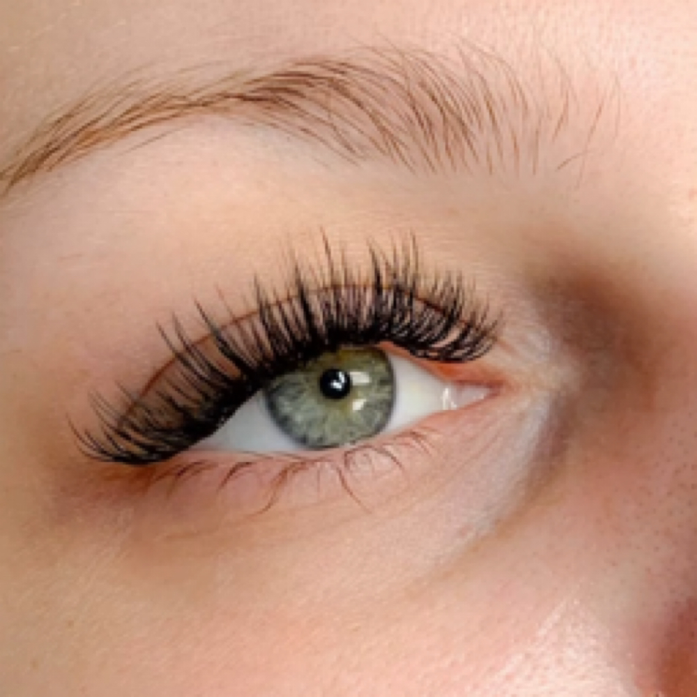 Wispy Eyelash Refill (2-3 Weeks) at ProNails Lashes & Brows Studio in Woodburn, OR