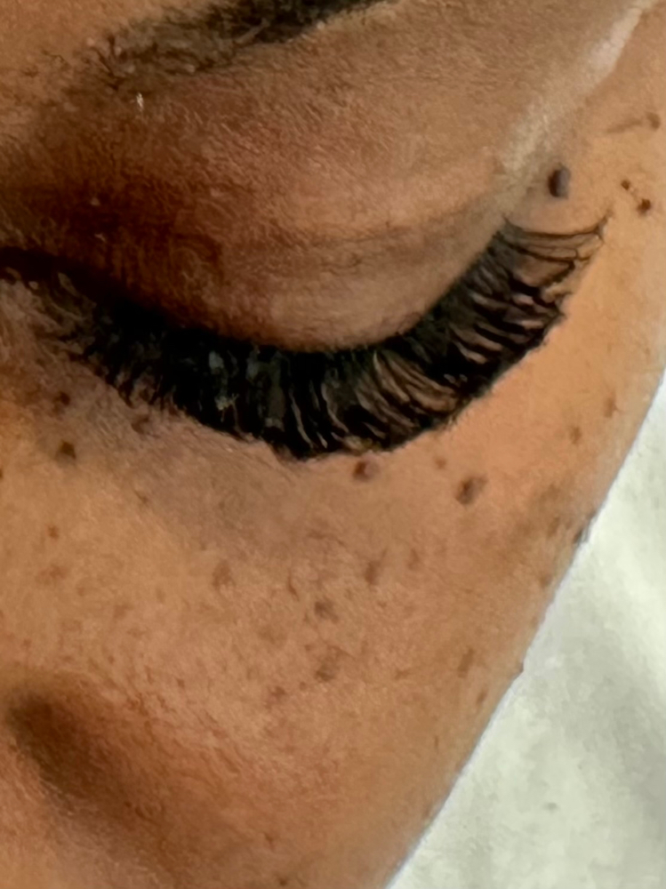 Cluster Lashes
