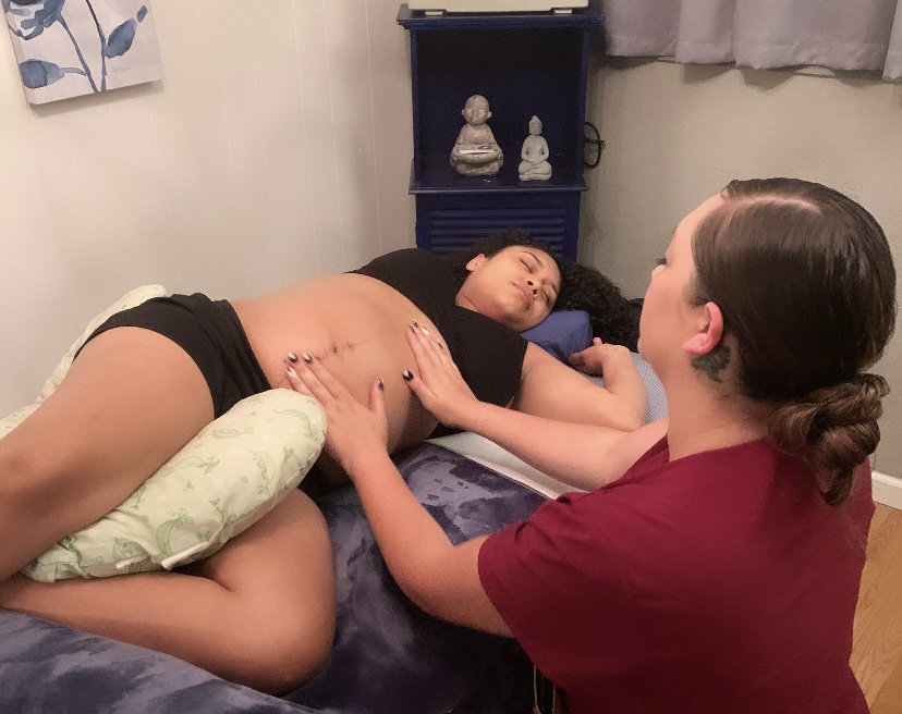 Pregnancy/postnatal Massage