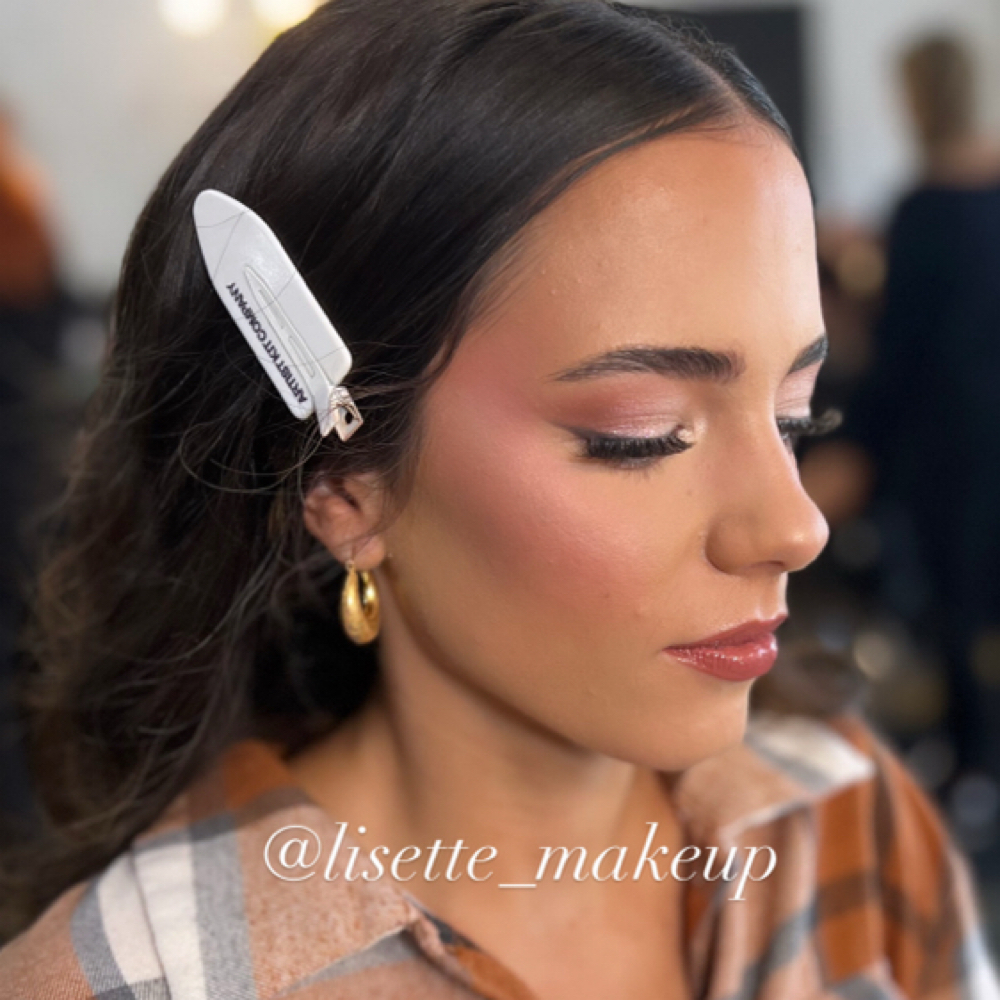 SOFT/FULL GLAM MAKEUP at LISETTE MAKEUP - 11:11 ESTHETICS in Wyandotte, MI