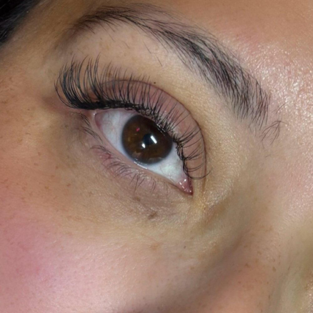 Classic Touch Up at lashhkweenn in Lubbock, TX