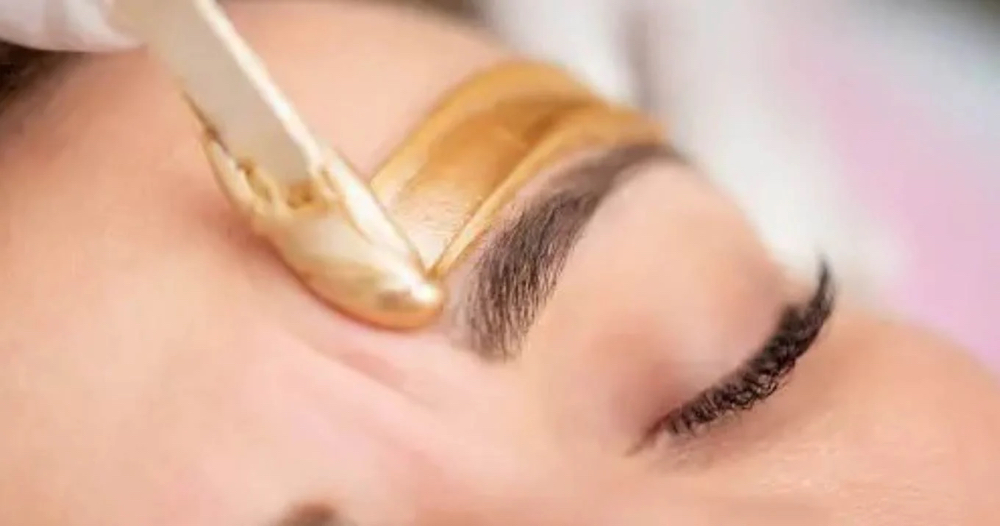 Eyebrow Wax