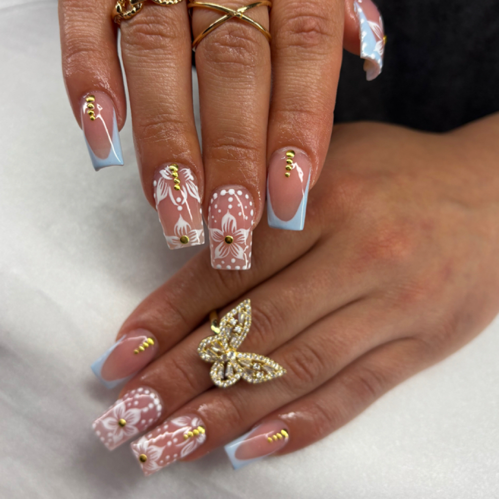 Short Set (sz 1-3) at Jovanna Isabel in El Paso, TX