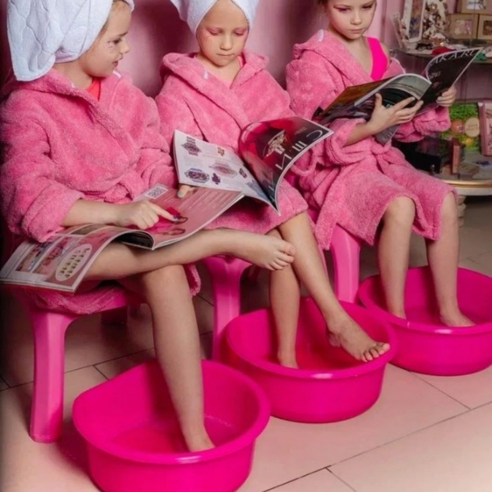Kids Pedicure at Oh.She.Polished in Angleton, TX