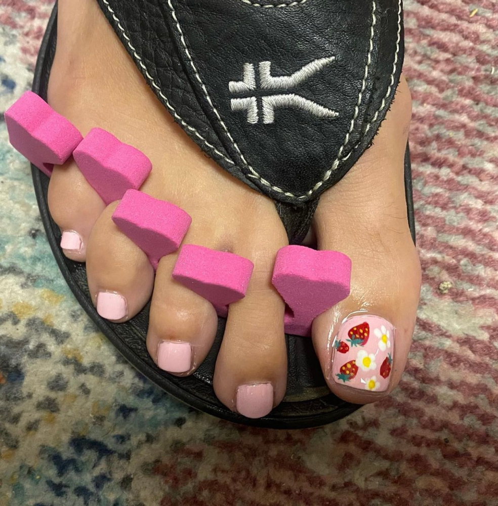 Regular Pedicure