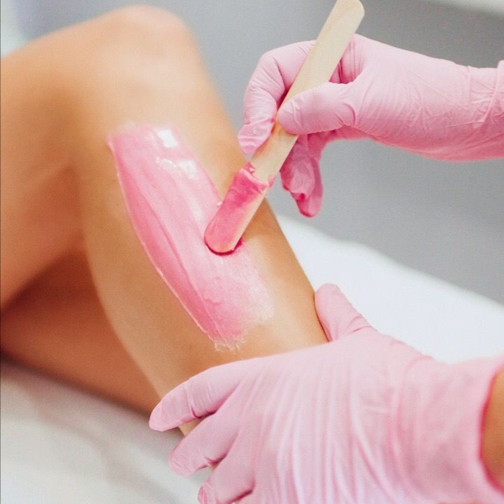 Lower Legs at L.E.N Beauty Studio in Round Lake Park, IL