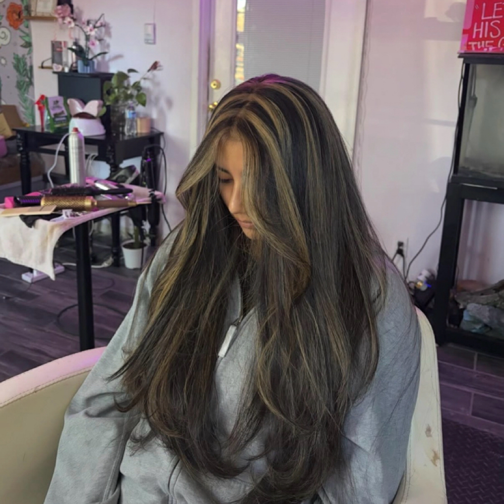 chunky highlights at kelly garcia in cumming, GA