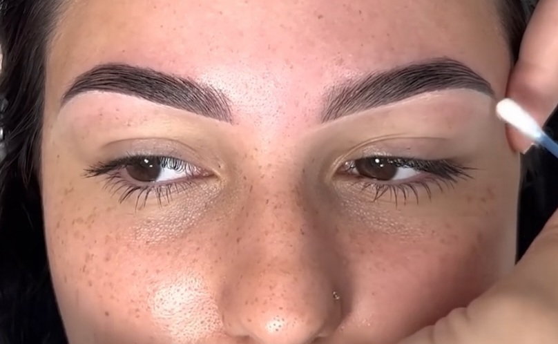 Combo Brows - Cosmetic Tattoo