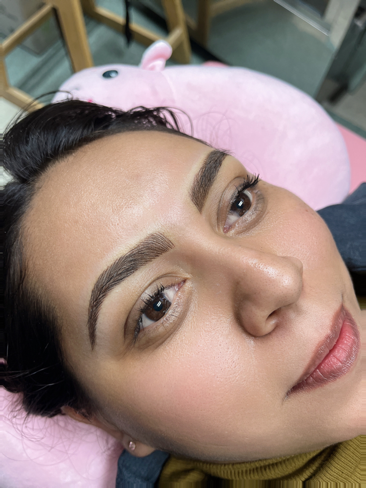 Eyebrow Wax & Shaping