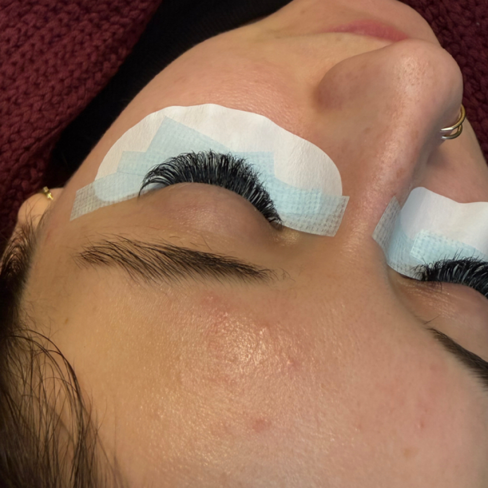 Hybrid Fill (3-week) at Court's Lash Room in Woodstock, CT