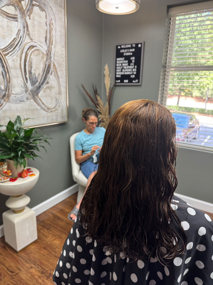 Women’s/Girl’s Haircut (Long Hair)