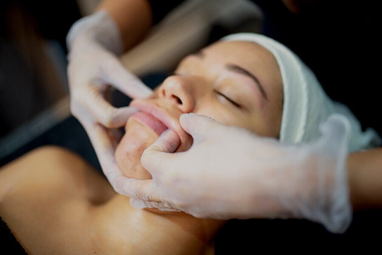 Sculpting Massage w/Buccal 75 min
