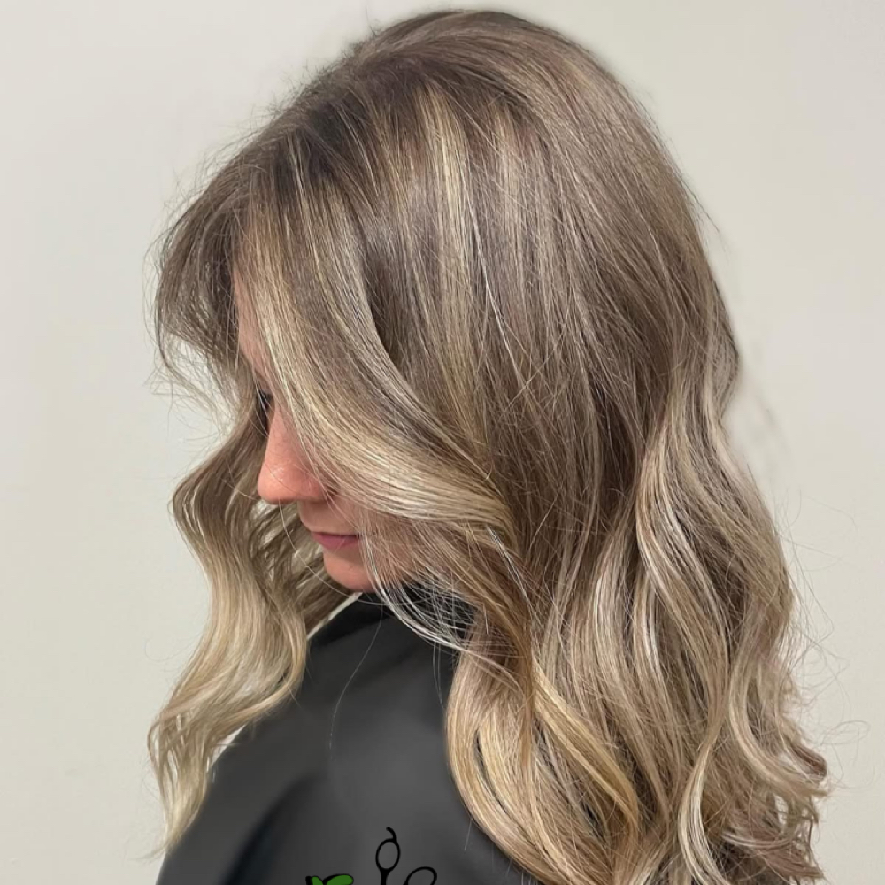 Blonding at Amelia’s Chair in West Monroe, LA