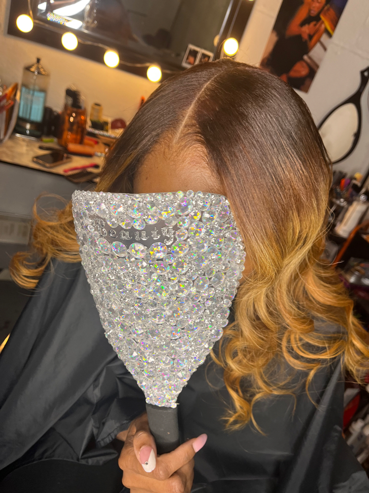 Root Touch-Up at Malayzian Stylez in Hammond, IN