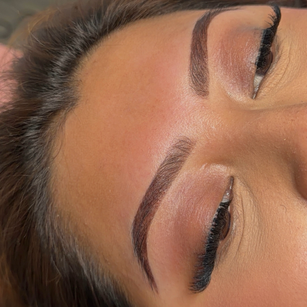 Brow Wax & Hybrid Tint at Corona’s Esthetics in Hot Springs, AR