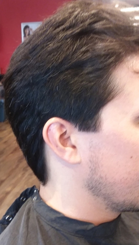 Haircut (Men's Basic)
