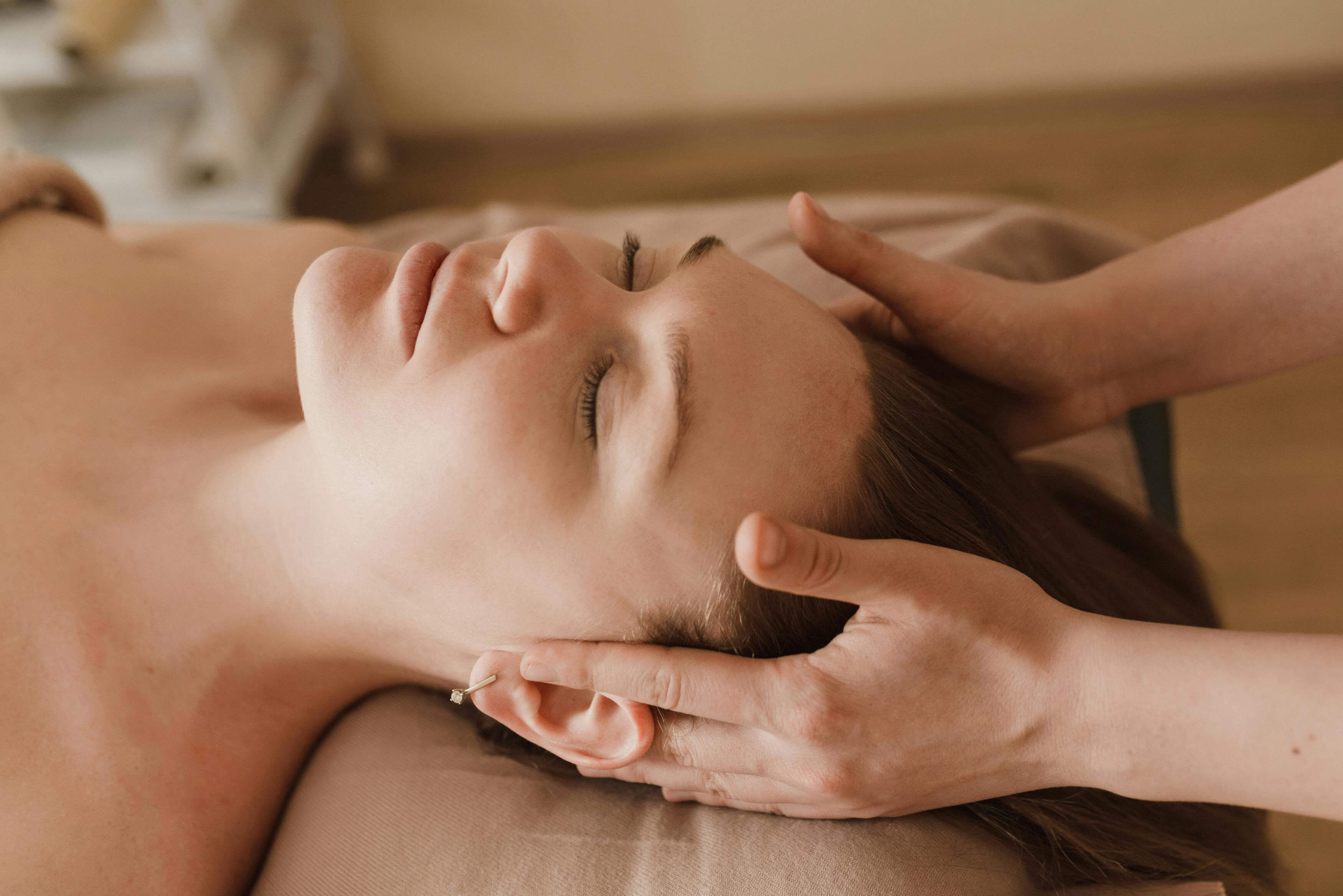 Customized Facial + Consultation
