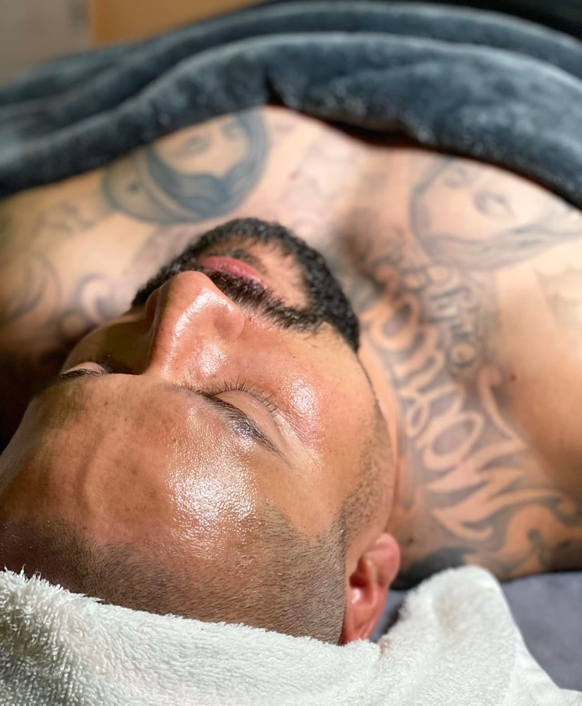 Gentlemen’s Facial