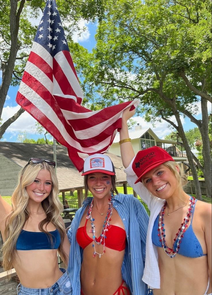 Freedom To Be Blonde SALE 🇺🇸✨
