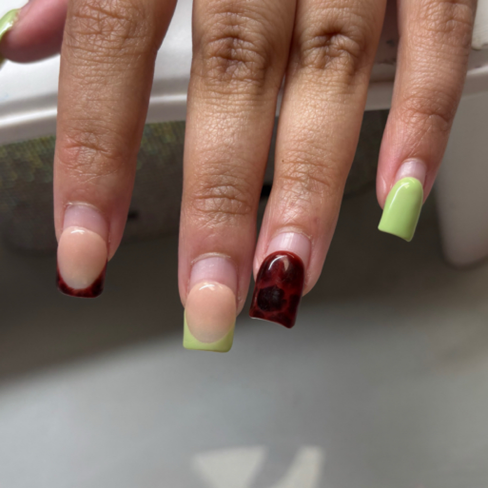 Short/ Medium Fill-in at 5ivestarnails in Parma Heights, OH