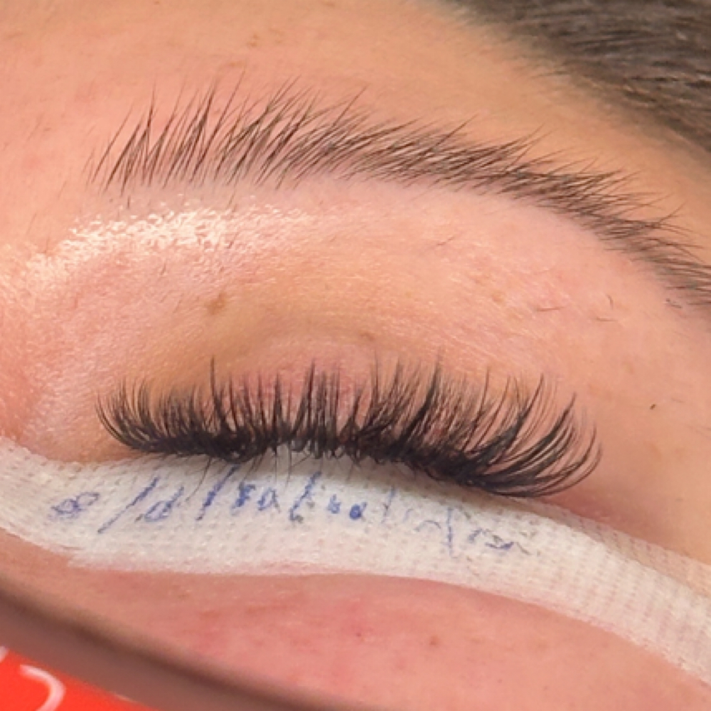 Hybrid Full Set at aestheticswliz in Fontana, CA