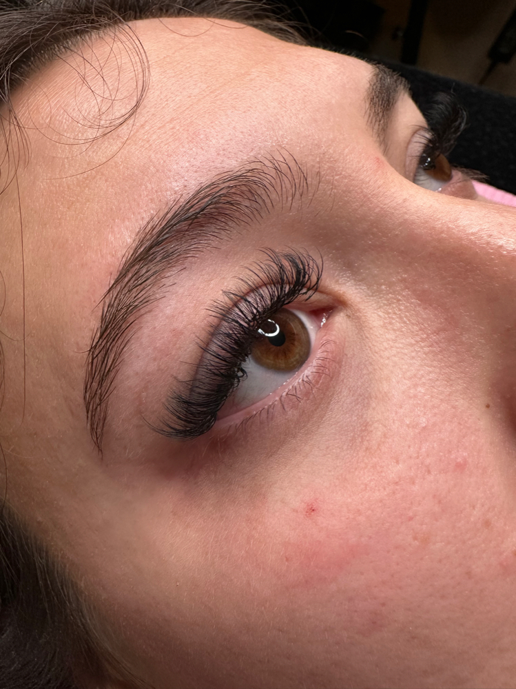Eyelash Extension 2 Week Fill