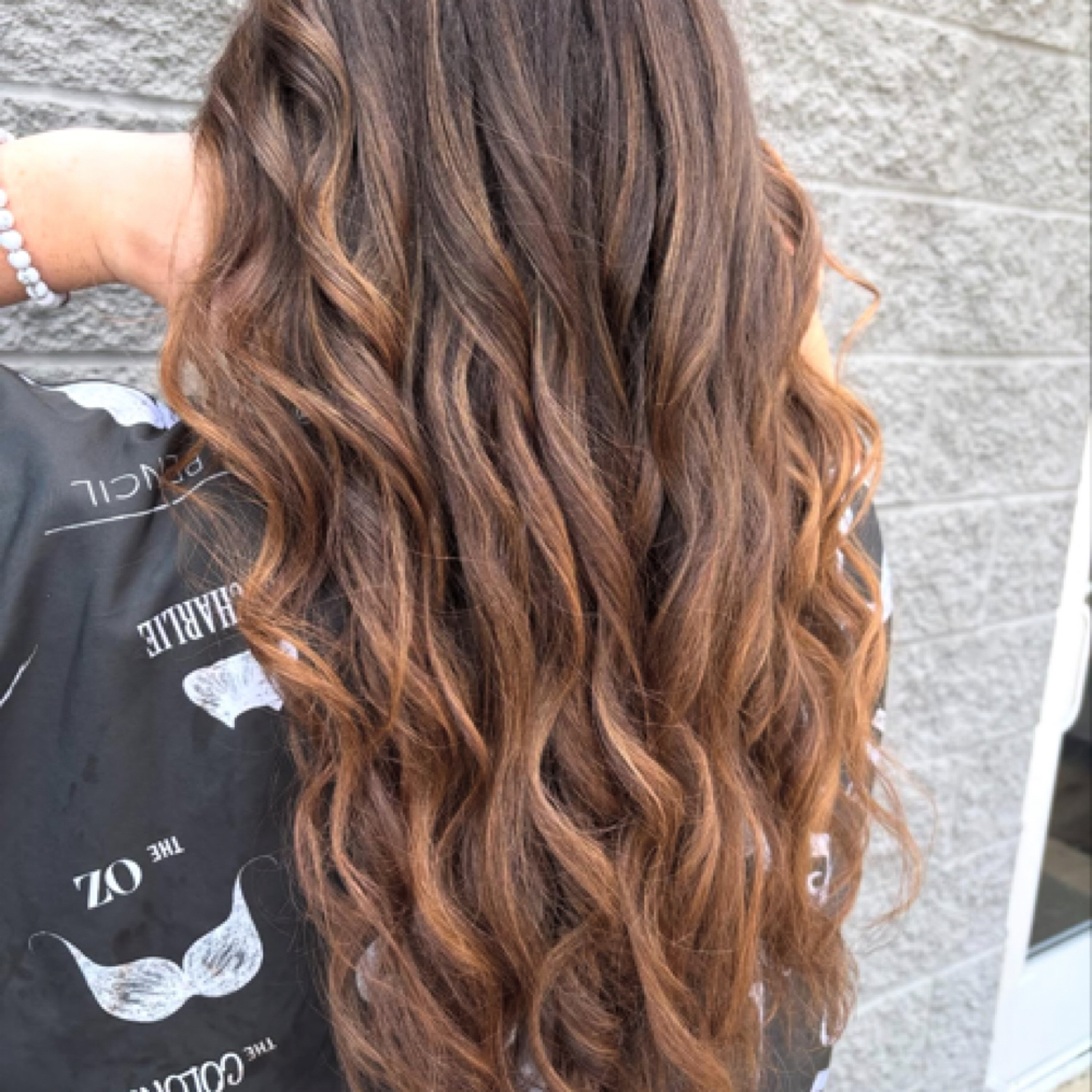 Partial Foils Highlights at 72 Beauty in Poplar Bluff, MO