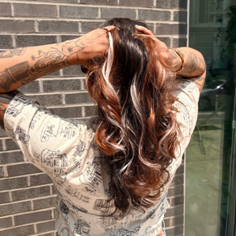 Invisible Weft Volume Luxe 20in at JuanTwo3 Hair in Pittsburgh, PA