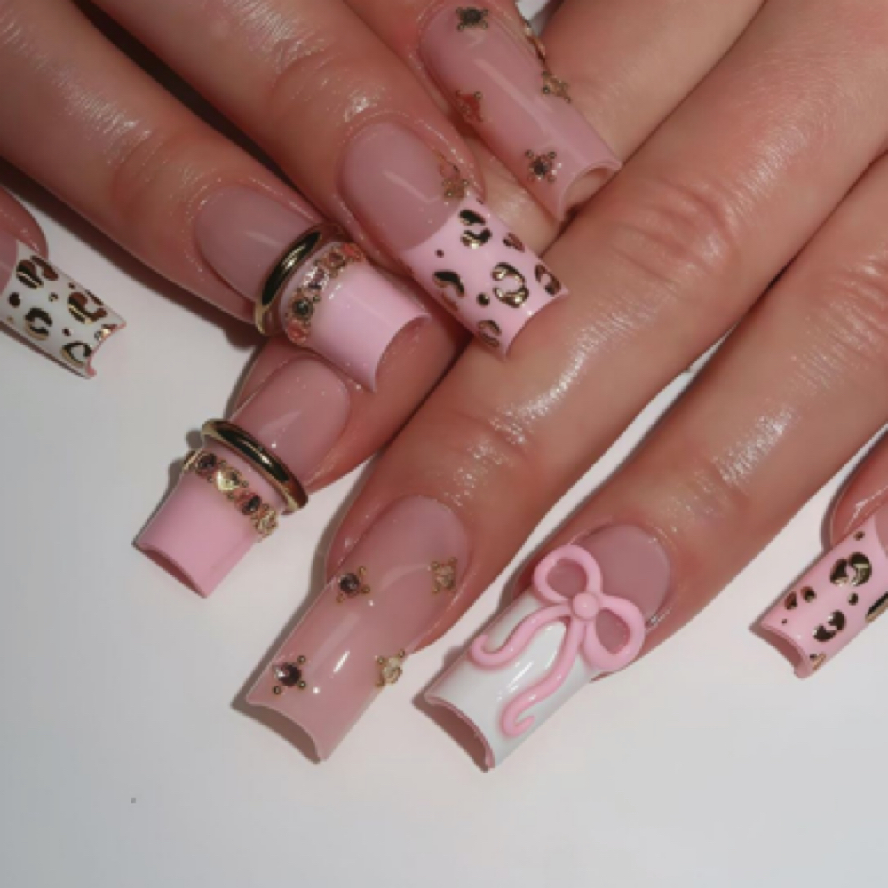 PG Medium Set at creealnails in Cape Coral, FL