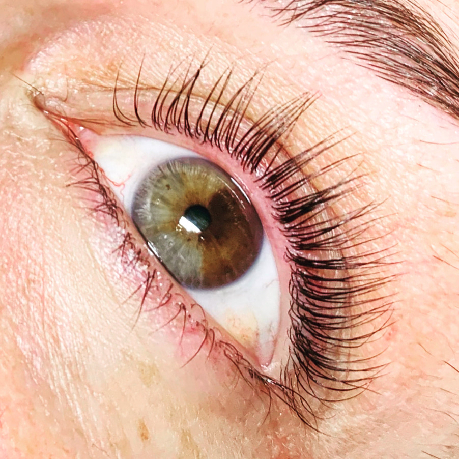 LASH LIFT W/ TINT
