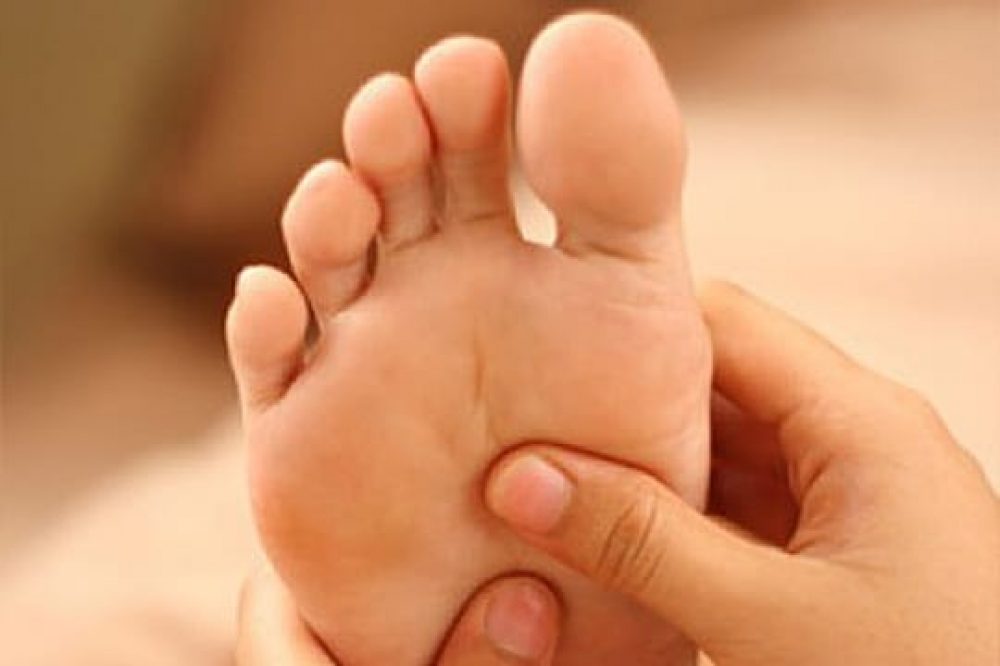 90 Min Massage, Hot Stone Foot Trea