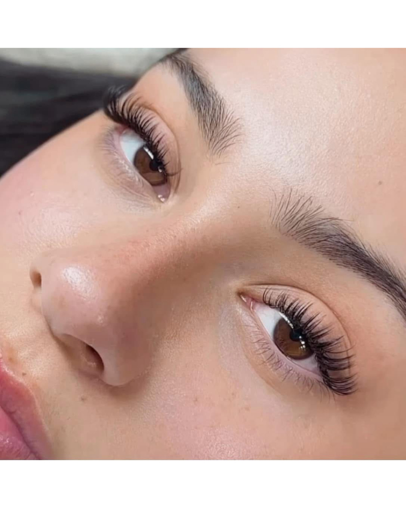 Eyelash Extension Removal