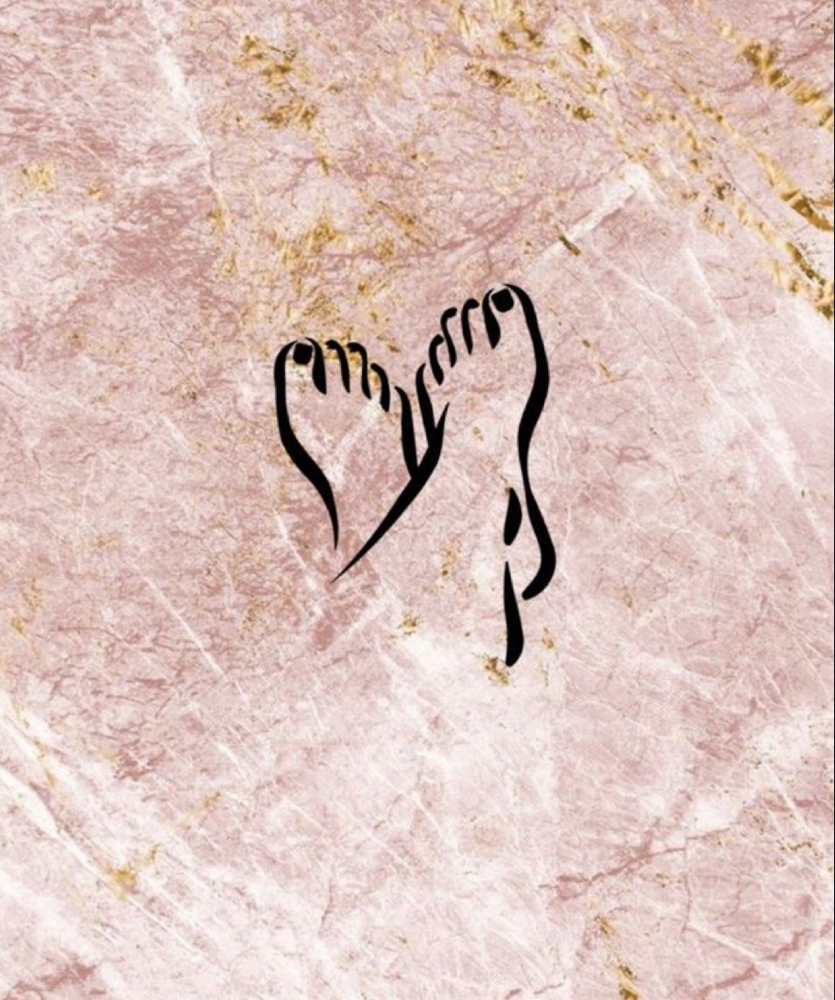 Acylic Overlay On 1 Toe