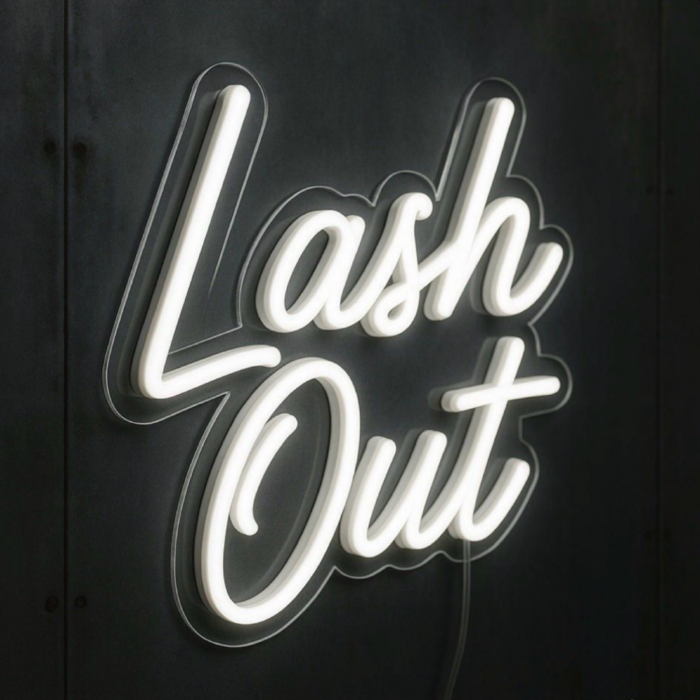 Lash Extensions at Higher Aura Hair in Pasadena, TX
