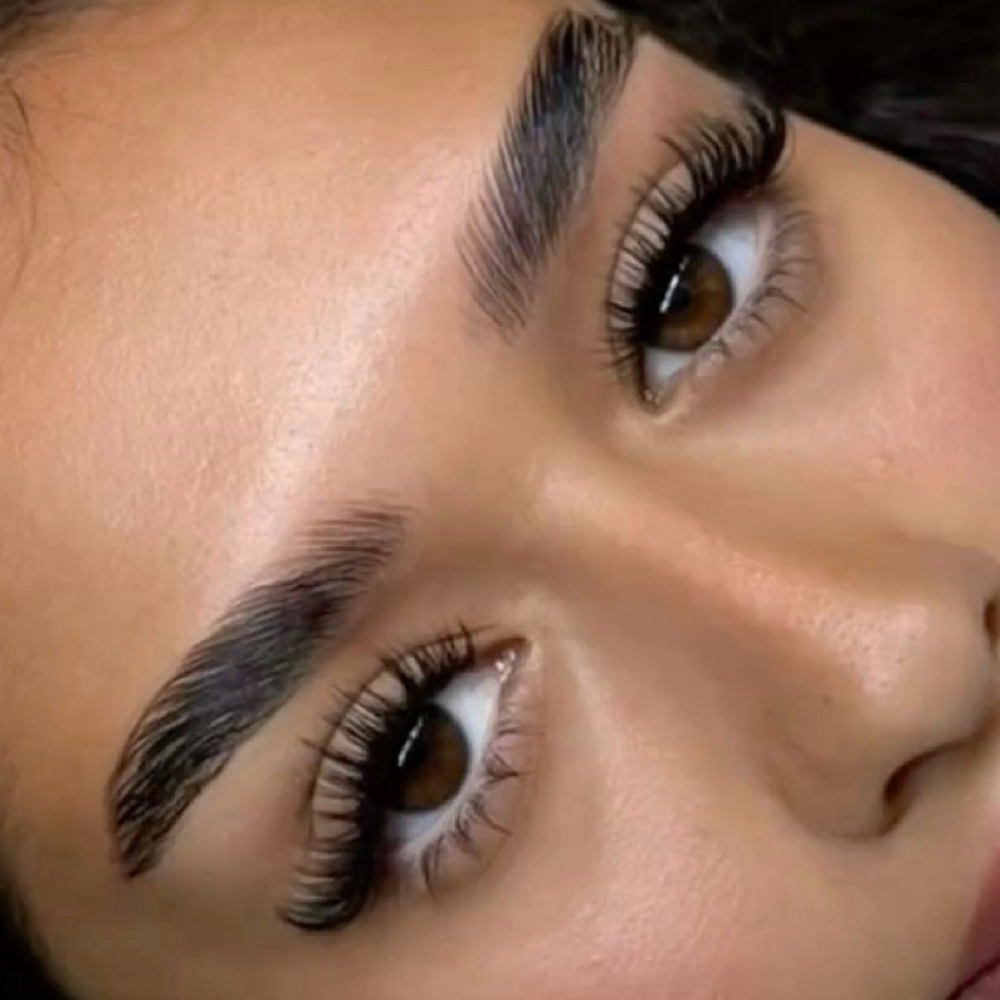 Full Set Lashes at The Beauty Gossip at V2 Beauty in Fresno, CA